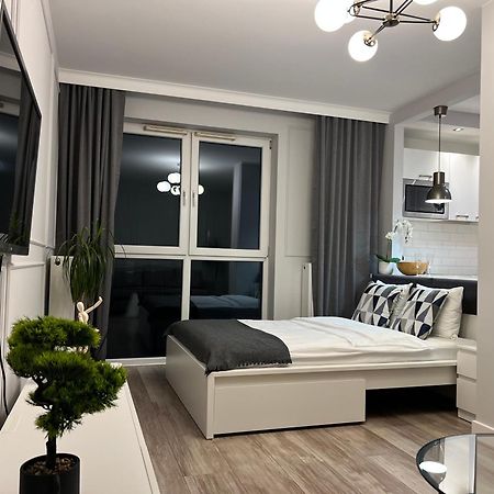 Airport Apartment Warszawa Exterior photo